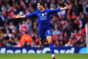 开云体育app官网-CBA赛场上演一场场青春的较量，cba赛事讲解