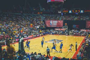 开云电竞官网入口-季后赛豪门对决：究竟谁是最后的王者？，豪门冠军足球最强阵容