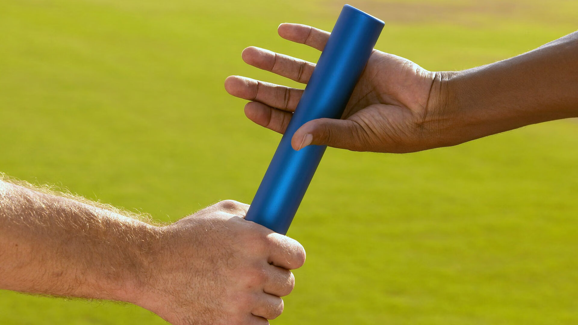 “垒球赛场火力全开!新都兴城决胜时刻来临”